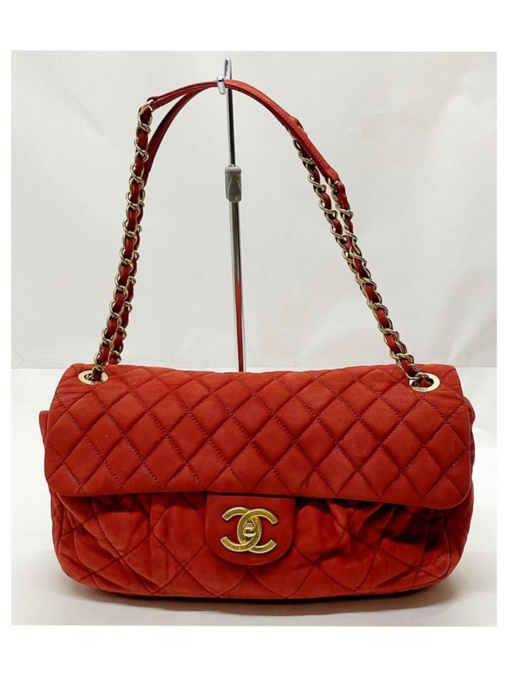 Authentic Chanel Quilted Flap Bag Red Leather Gold Chain Shoulder Bag Luxury - Picture 2 of 16